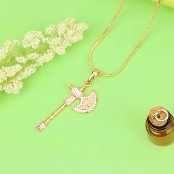 "Rose Gold Axe Pendant with Sparkling Stones – Elegant Design XPPT1381 - Picture 13 of 13